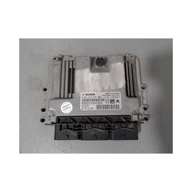 CALCULATEUR MOTEUR PEUGEOT 206