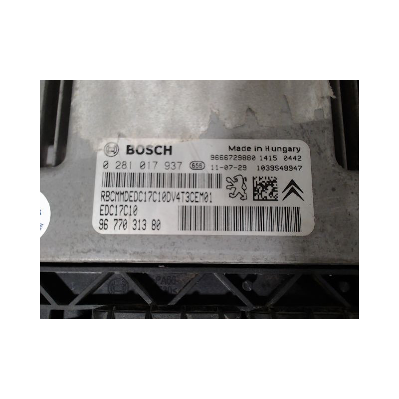 CALCULATEUR MOTEUR PEUGEOT 206