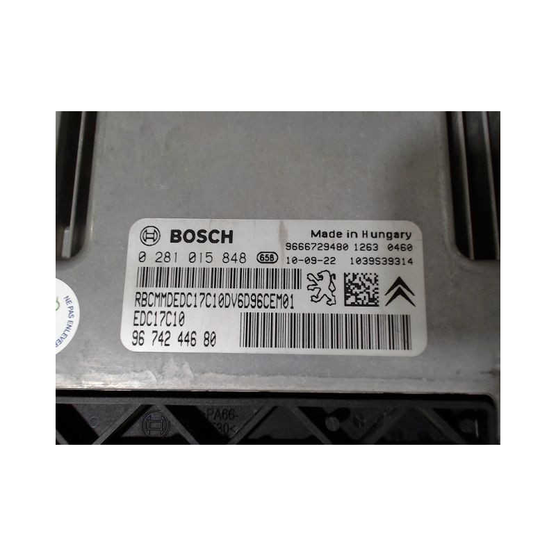 CALCULATEUR MOTEUR PEUGEOT 207
