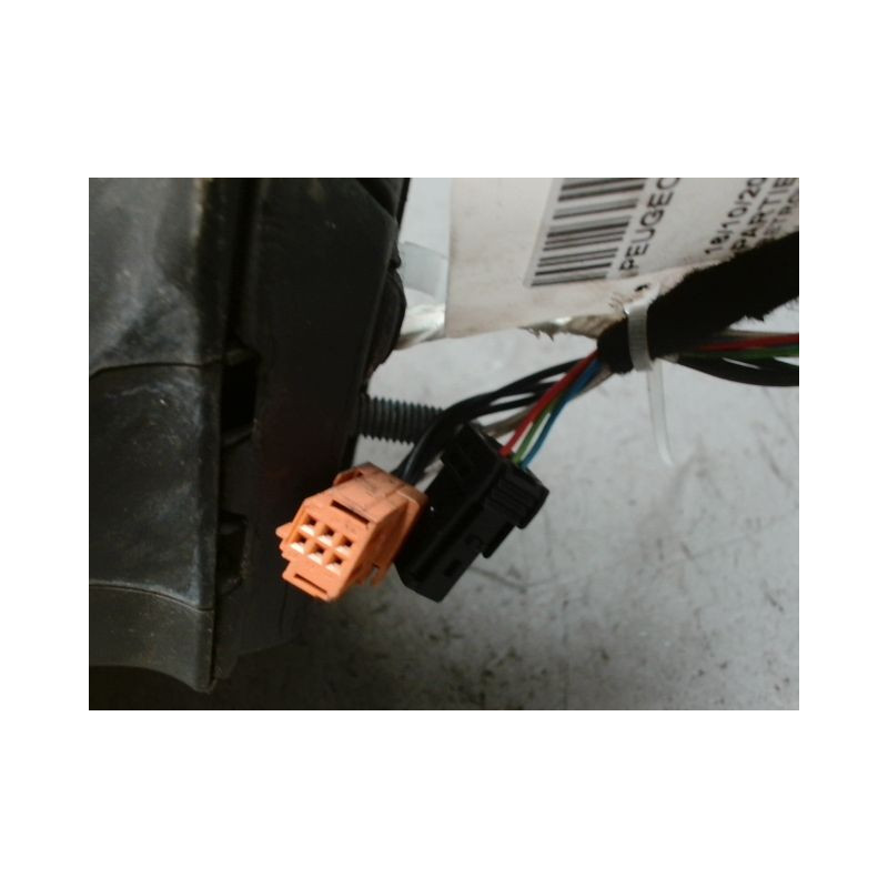 RETROVISEUR EXTERIEUR ELECTRIQUE DROIT PEUGEOT 208