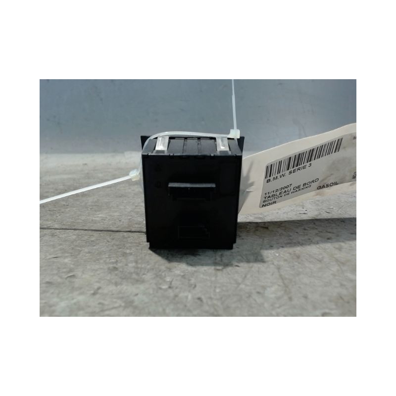 BOUTON DE WARNING B.M.W. SERIE 3