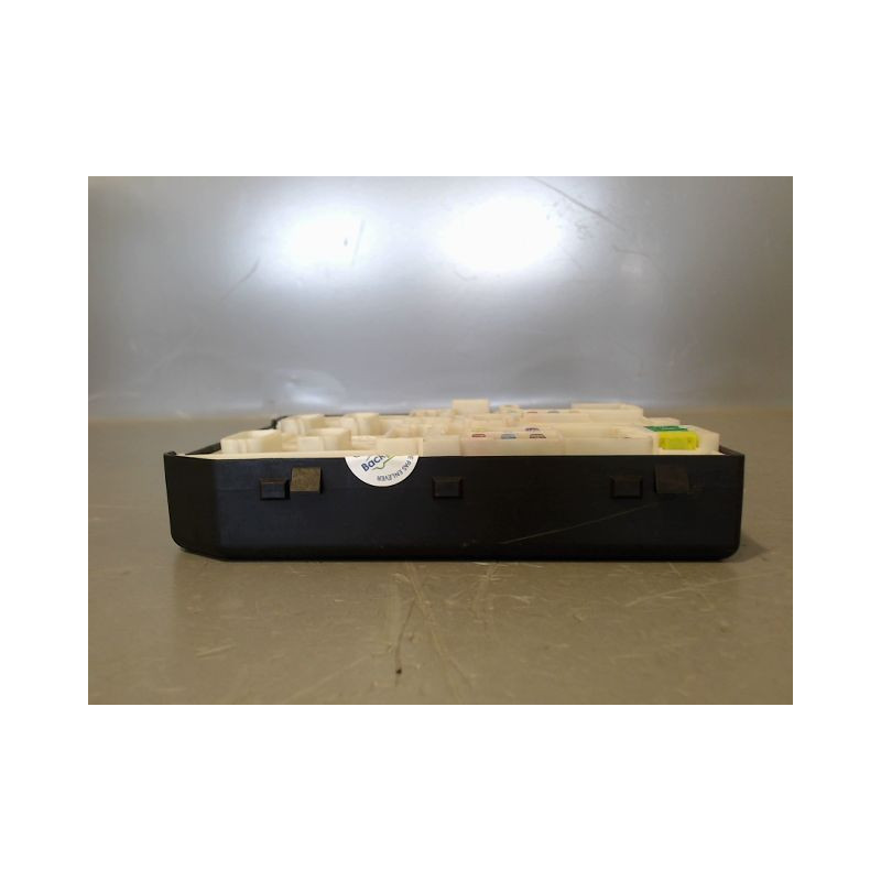 BOITE A FUSIBLES RENAULT MEGANE COUPE III Phase 2 2012-2014