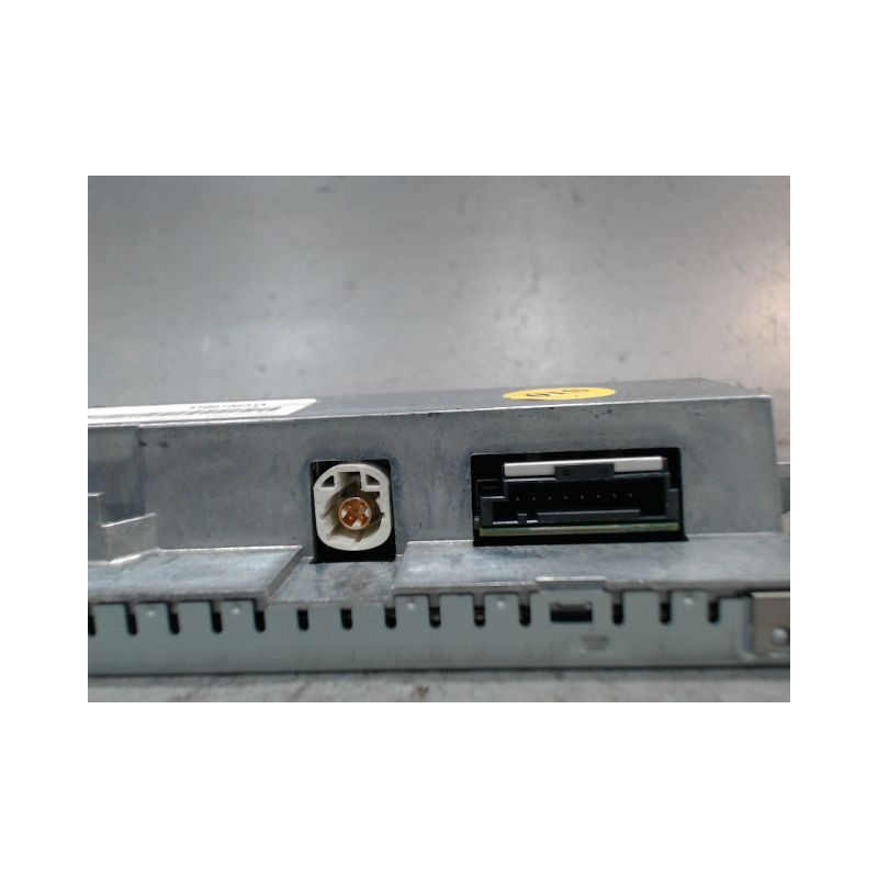 ECRAN GPS AUDI A4