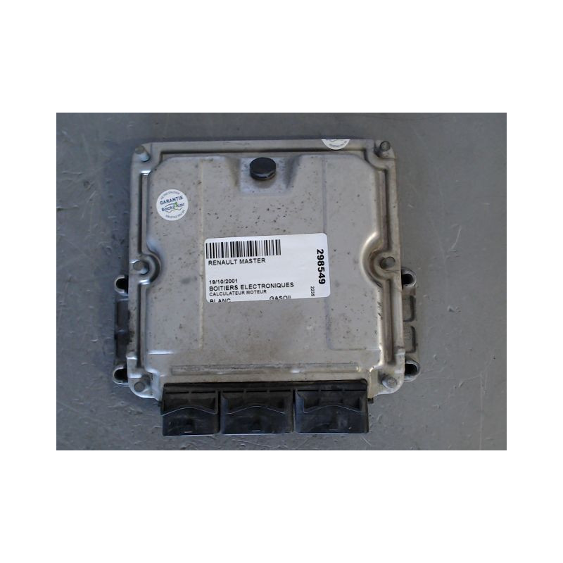 CALCULATEUR MOTEUR RENAULT MASTER