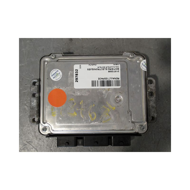 CALCULATEUR MOTEUR RENAULT ESPACE