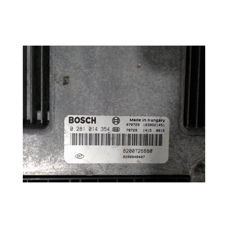 CALCULATEUR MOTEUR RENAULT LAGUNA