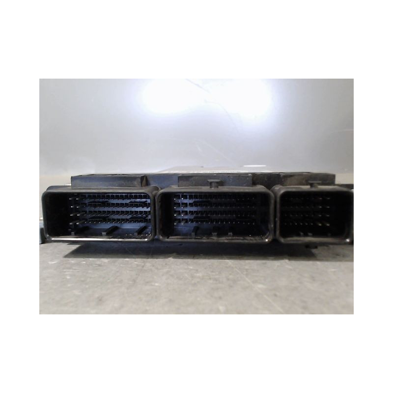 CALCULATEUR MOTEUR RENAULT CLIO IV 2012-