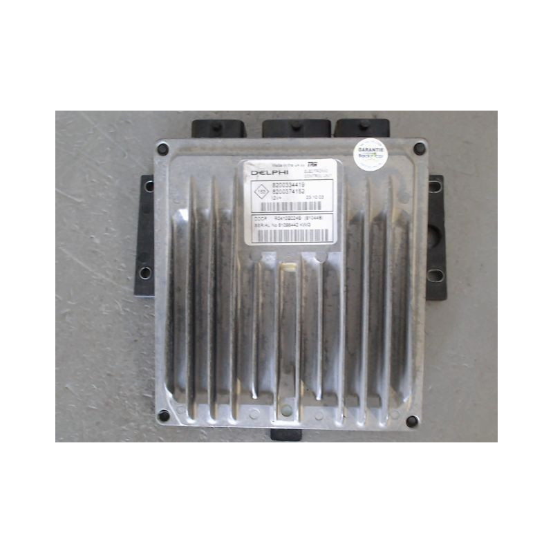 CALCULATEUR MOTEUR RENAULT MEGANE