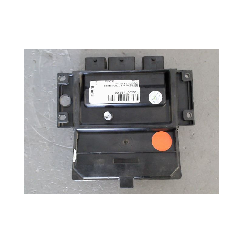 CALCULATEUR MOTEUR RENAULT MEGANE