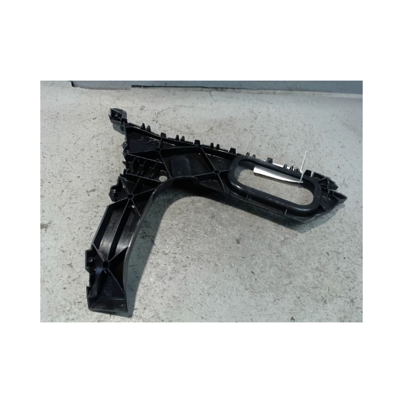 SUPPORT PARE-CHOC ARG AUDI Q7