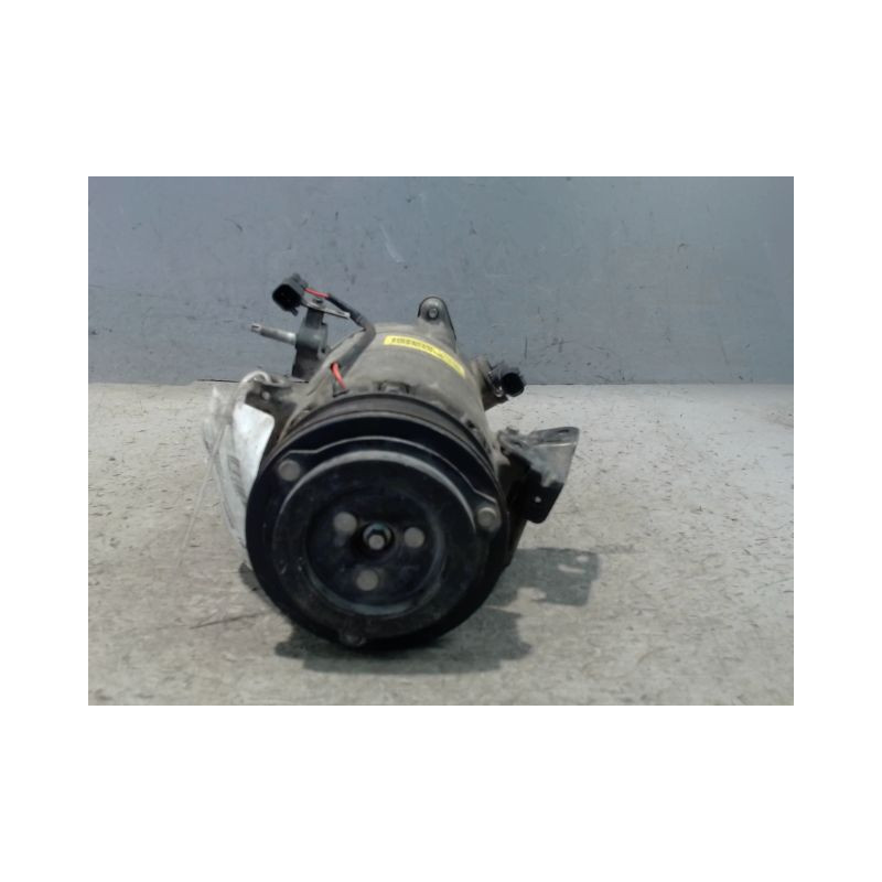 COMPRESSEUR AIR CONDITIONNE FORD B-MAX