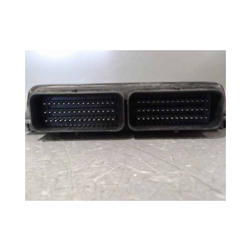CALCULATEUR MOTEUR RENAULT MEGANE