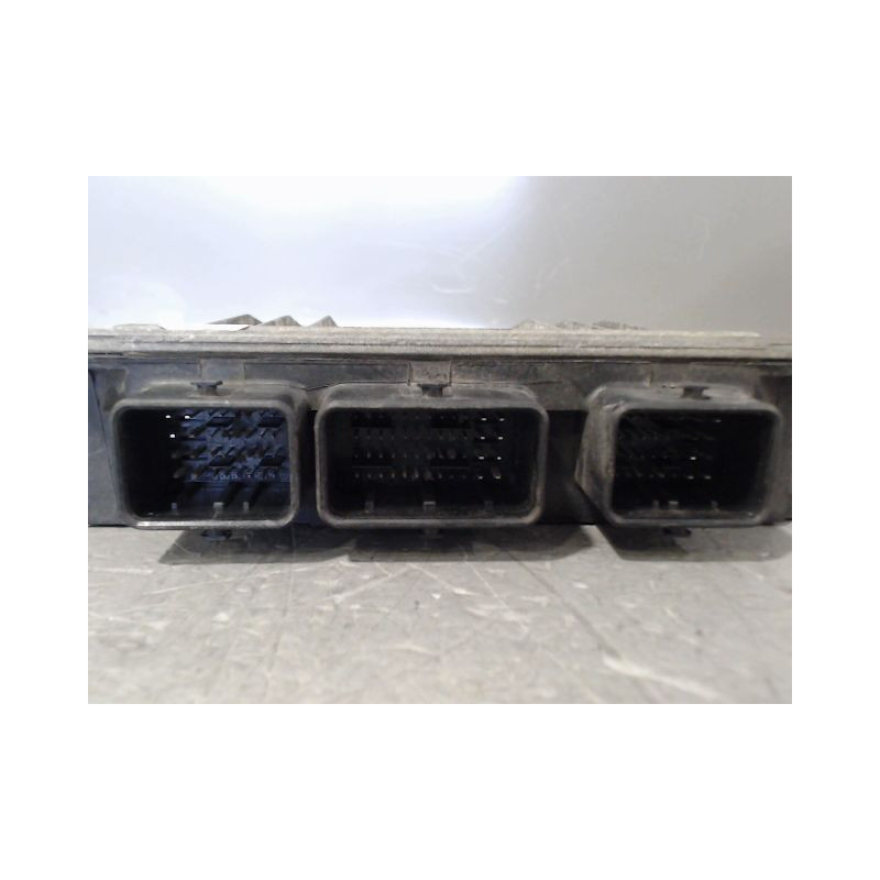 CALCULATEUR MOTEUR RENAULT CLIO II PH.2 01-06