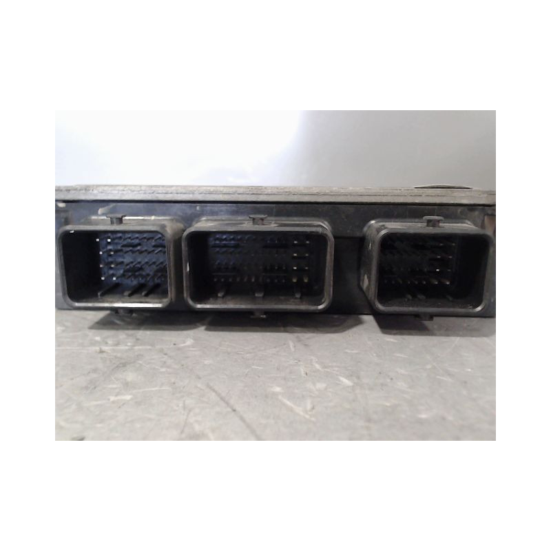 CALCULATEUR MOTEUR RENAULT KANGOO -2008