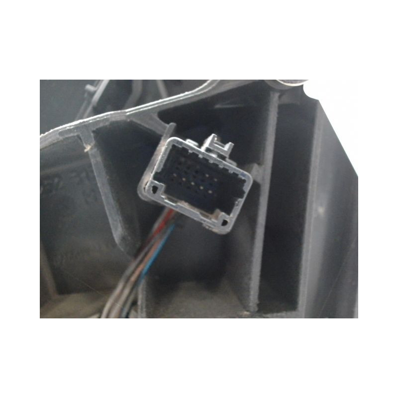 RETROVISEUR EXTERIEUR ELECTRIQUE DROIT RENAULT MEGANE