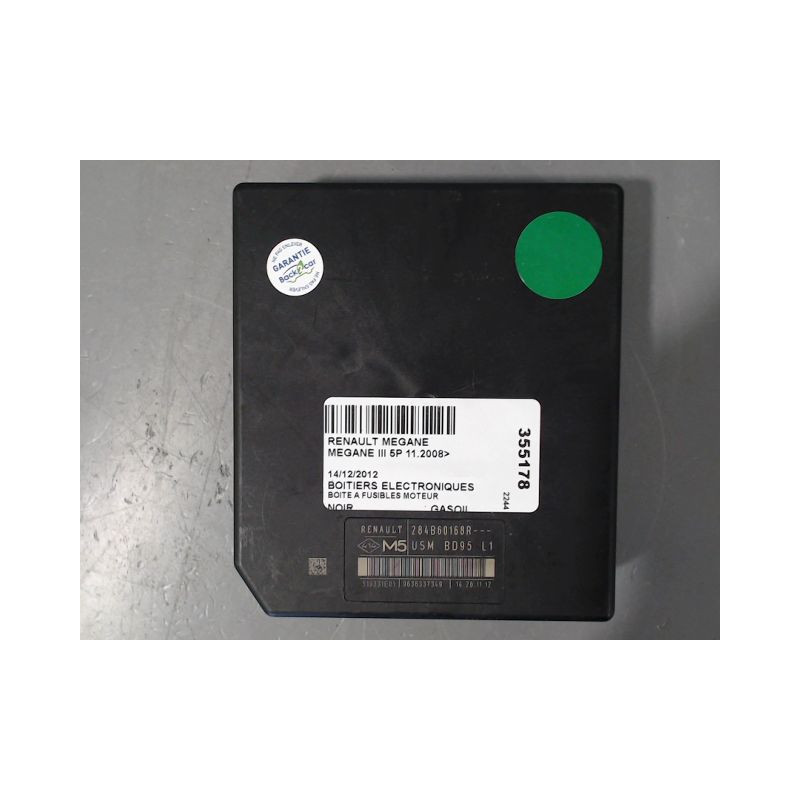 BOITE A FUSIBLES RENAULT MEGANE III 2008-