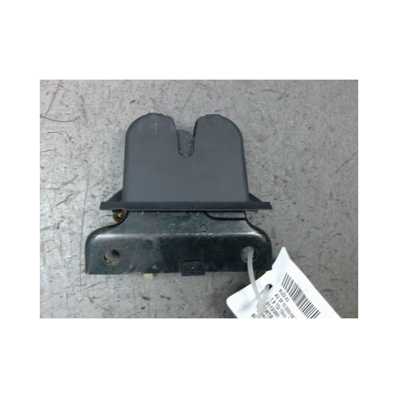 SERRURE HAYON  AUDI A3 2000-2003
