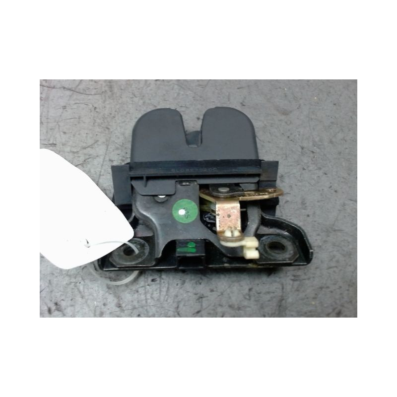 SERRURE HAYON  AUDI A3 2000-2003