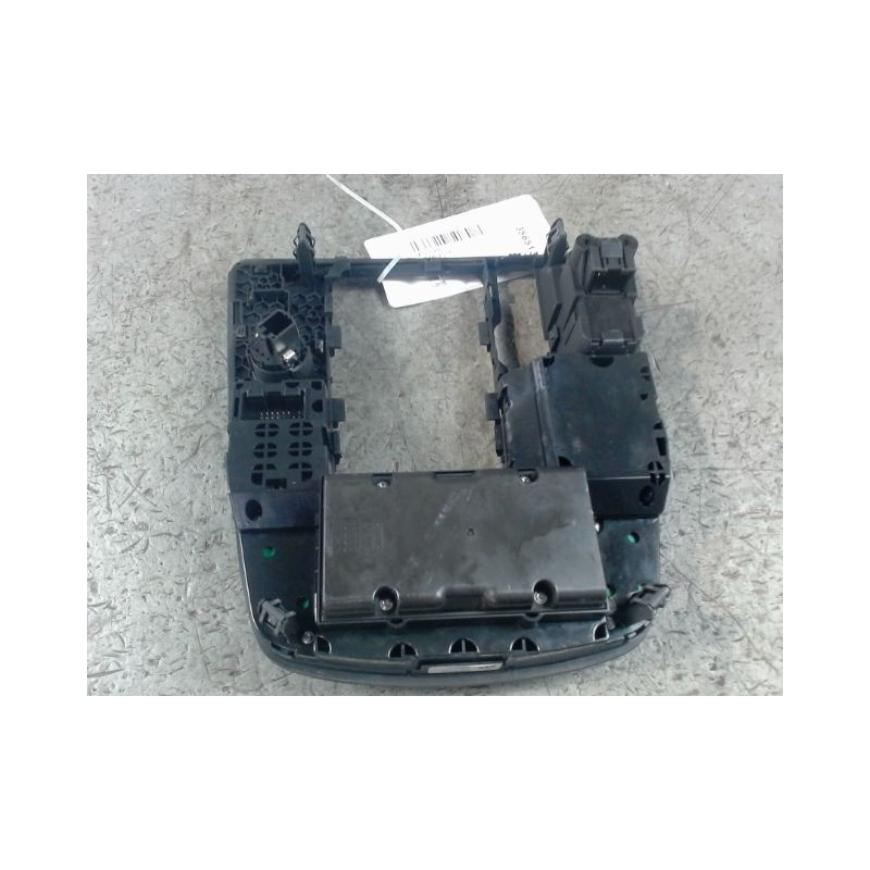 COMMANDE AUTORADIO AUDI A6 2004-