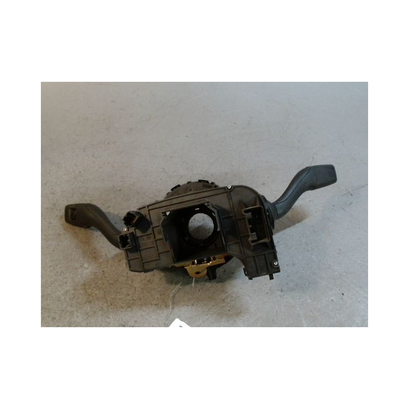 BLOC COMMODOS AUDI A4 2 AVANT PHASE 1 BREAK GASOI