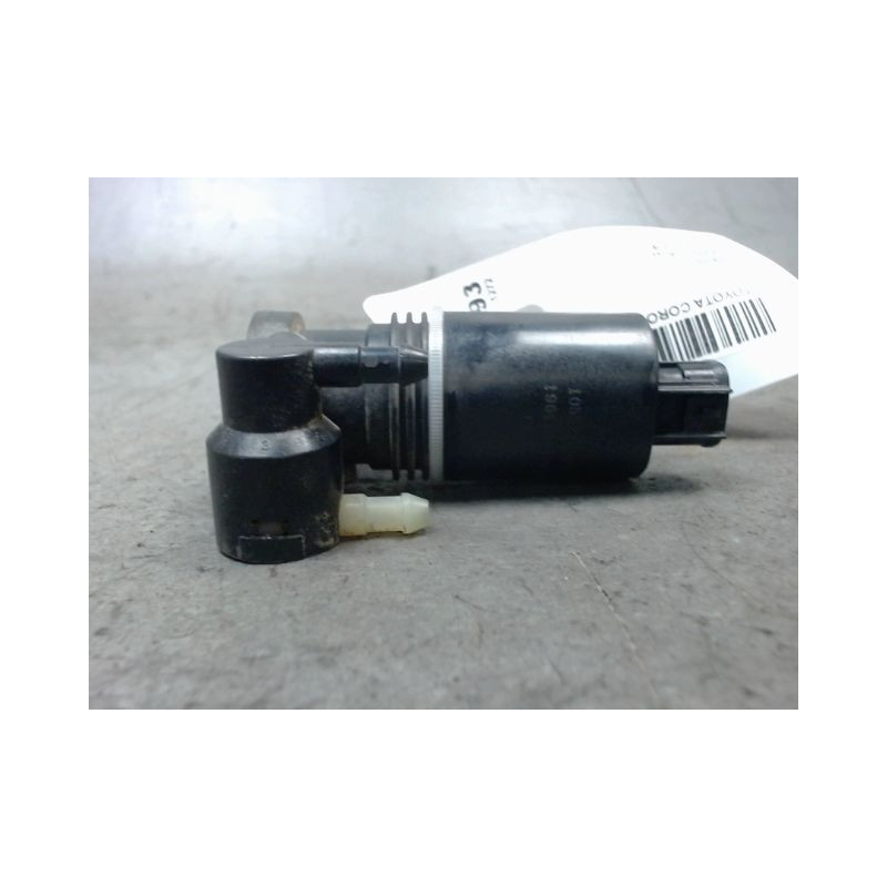 POMPE LAVE-GLACE AVANT TOYOTA COROLLA