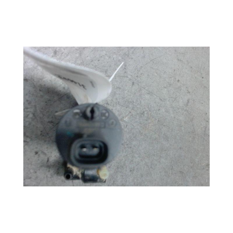 POMPE LAVE-GLACE AVANT TOYOTA COROLLA