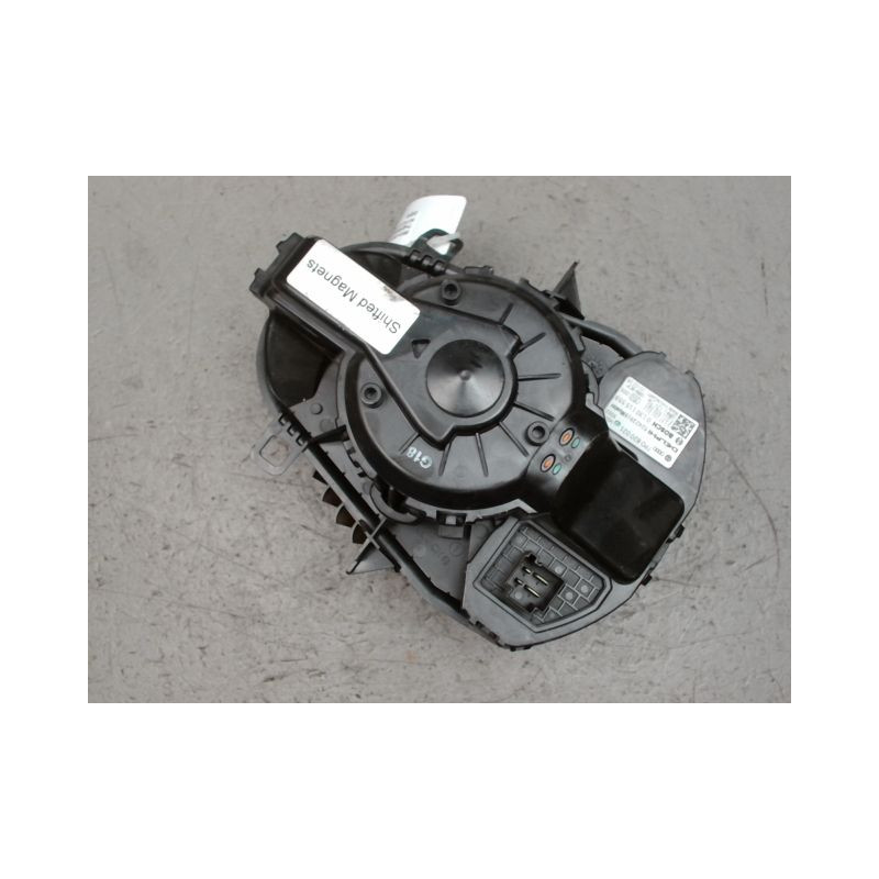 MOTEUR VENTILATEUR CHAUFFAGE PORSCHE CAYENNE