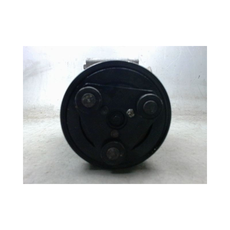 COMPRESSEUR AIR CONDITIONNE FORD FIESTA 2005-