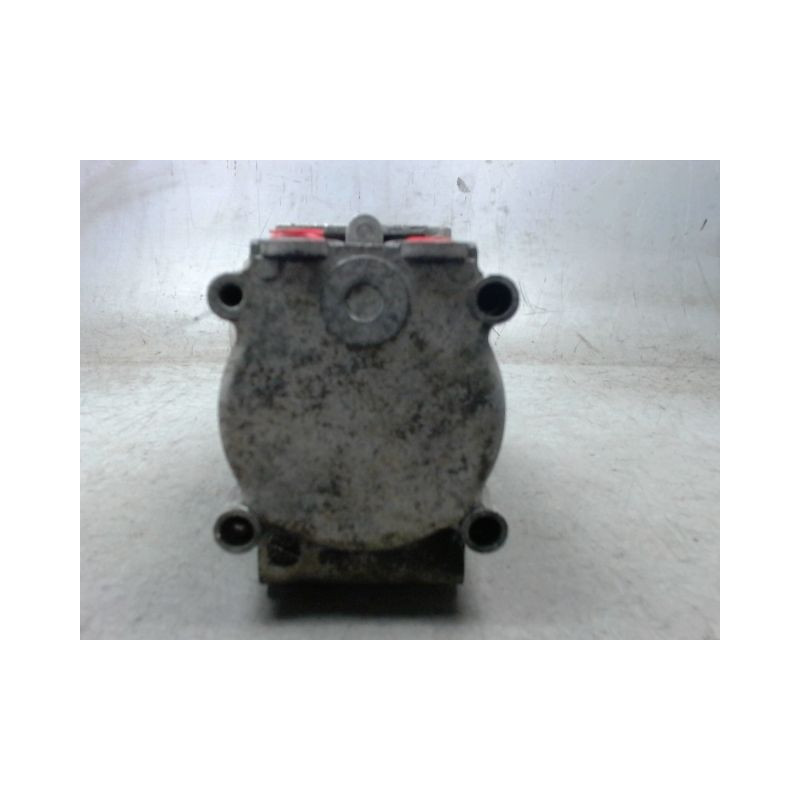 COMPRESSEUR AIR CONDITIONNE FORD FIESTA 2005-