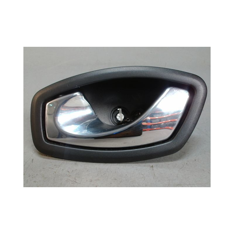 POIGNEE INTERIEURE PORTE ARRIERE GAUCHE RENAULT CAPTUR