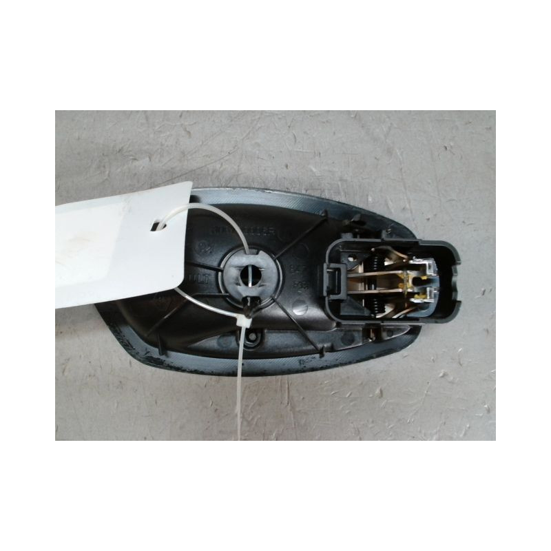 POIGNEE INTERIEURE PORTE ARRIERE GAUCHE RENAULT CAPTUR
