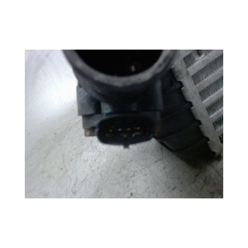 ECHANGEUR AIR KIA CARENS