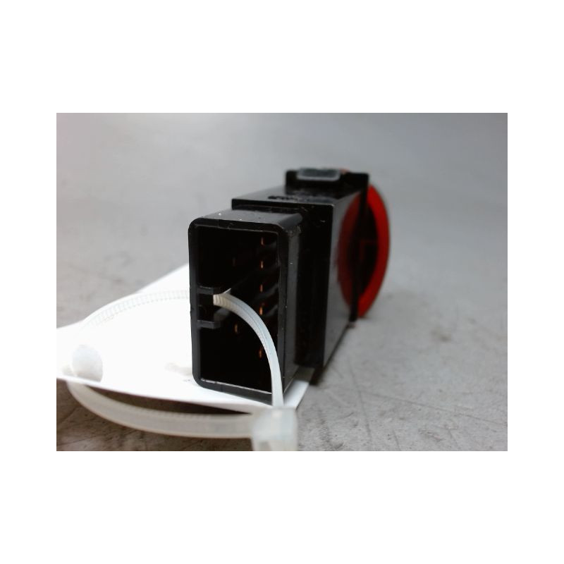 BOUTON DE WARNING HYUNDAI I 20