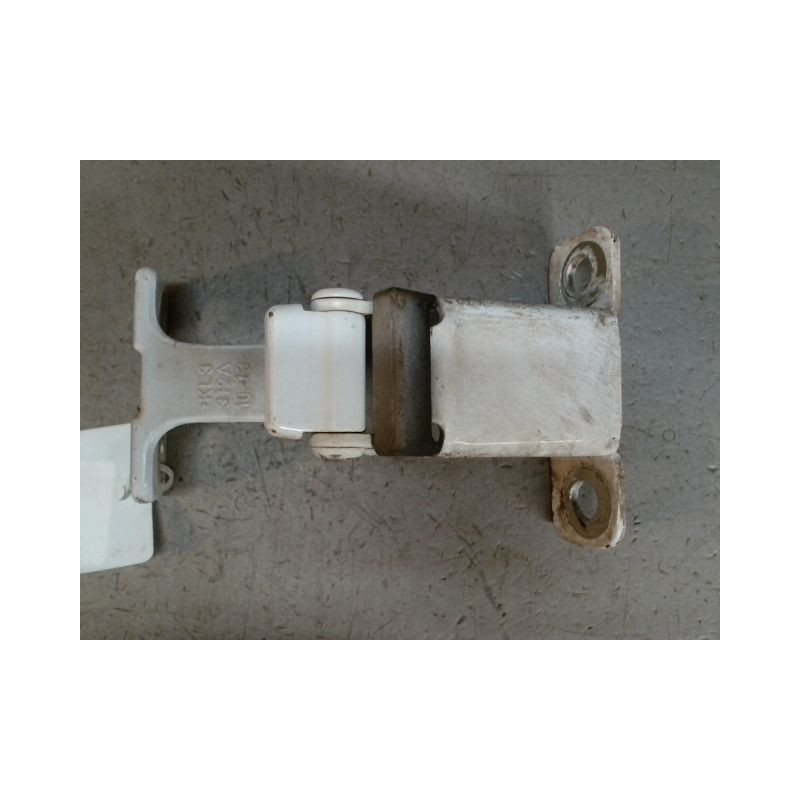 CHARNIERE INF PORTE BATTANTE ARD RENAULT KANGOO