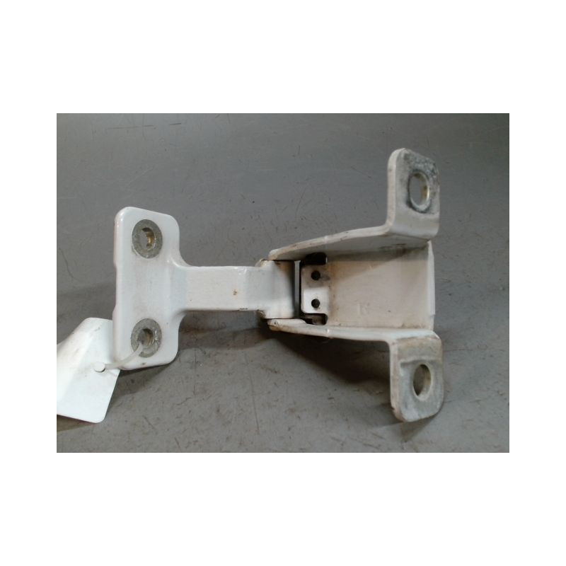 CHARNIERE SUP PORTE BATTANTE ARG RENAULT KANGOO