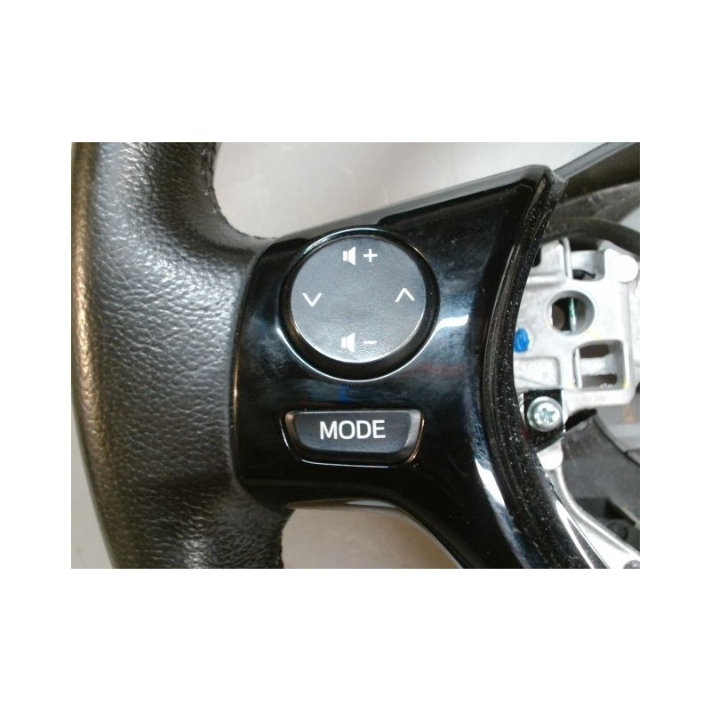 VOLANT DE DIRECTION TOYOTA AYGO