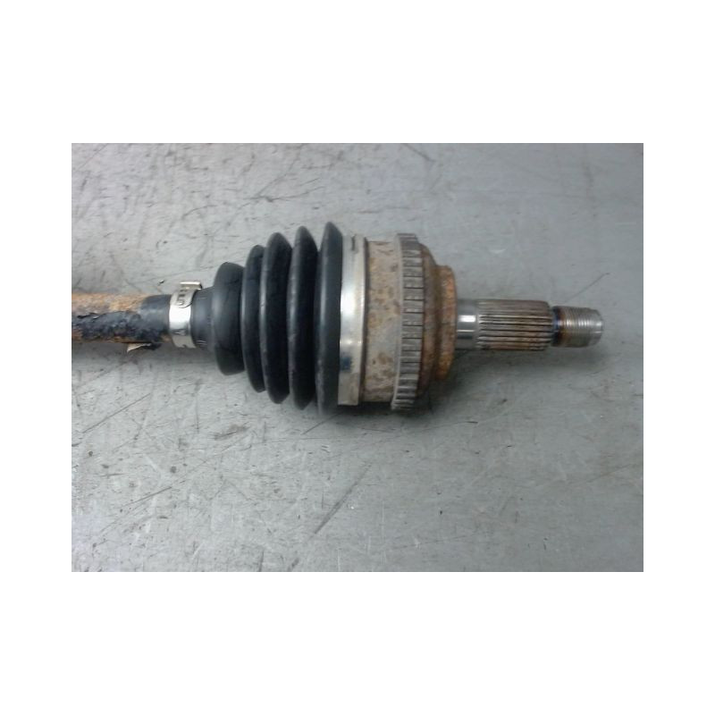 TRANSMISSION AVANT GAUCHE HONDA ACCORD 99-2001 1.6 LS 