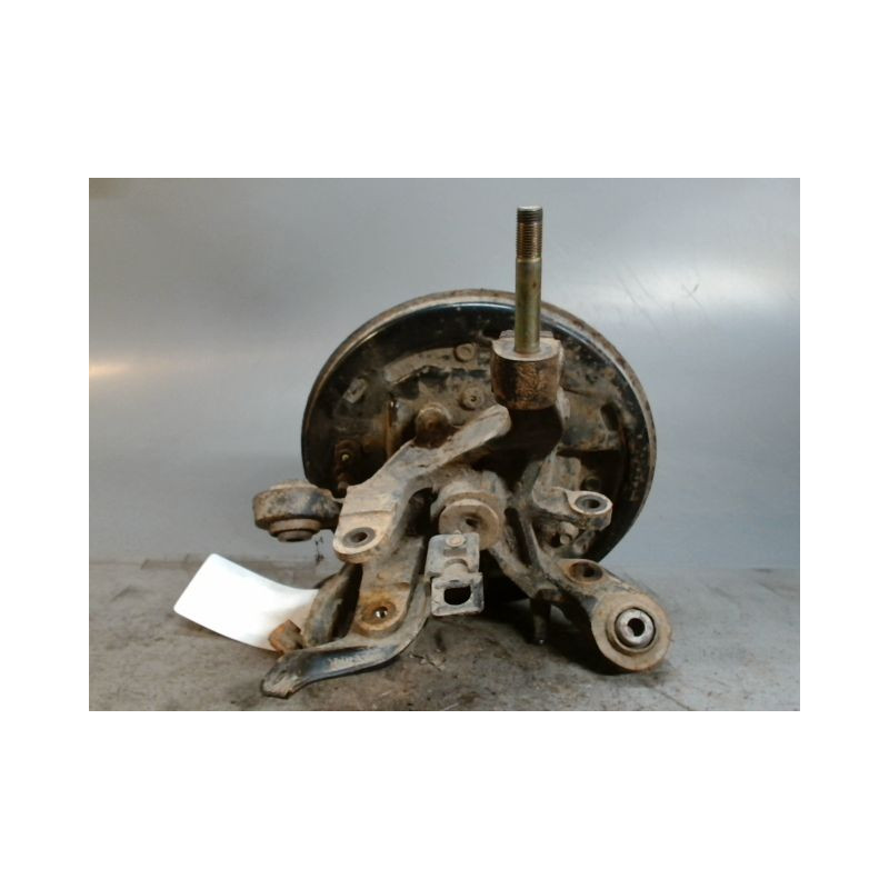 PIVOT ARRIERE DROIT HONDA ACCORD 99-2001