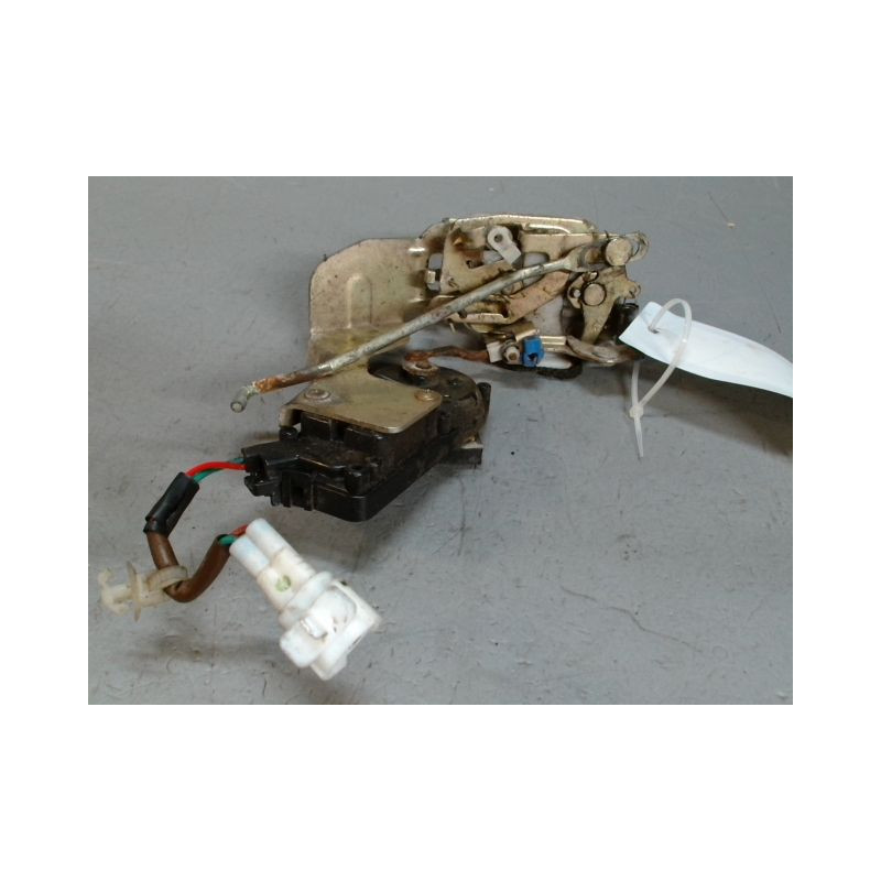 SYSTEME CONDAMNATION AVANT DROIT SUZUKI ALTO 5 PTES