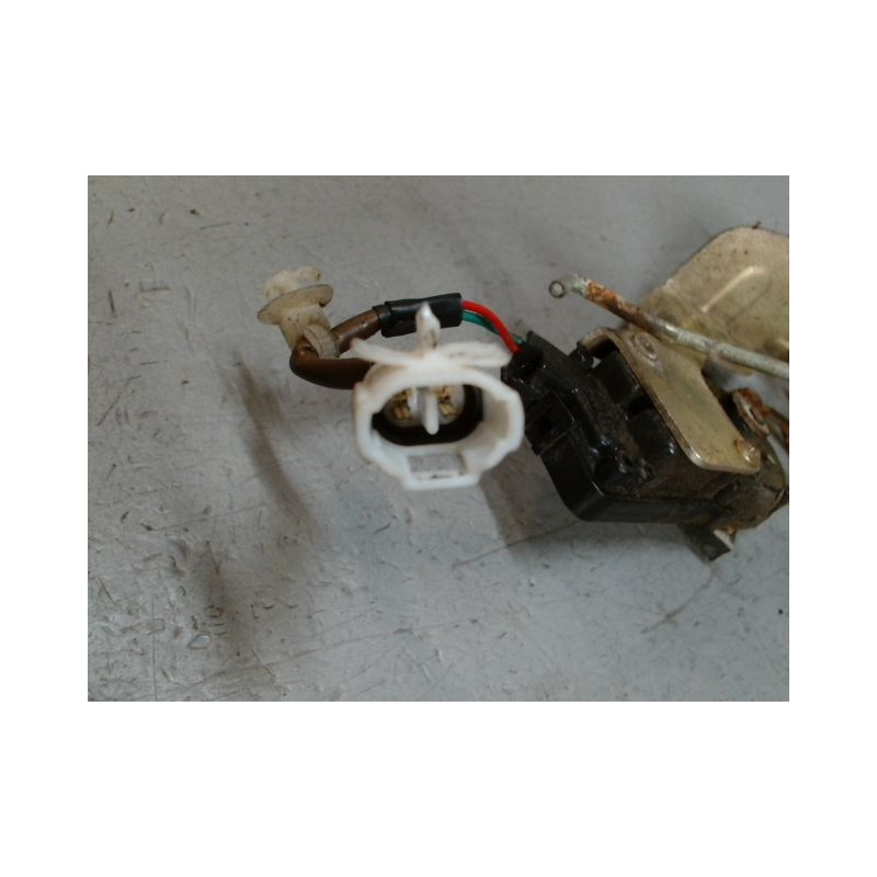 SYSTEME CONDAMNATION AVANT DROIT SUZUKI ALTO 5 PTES