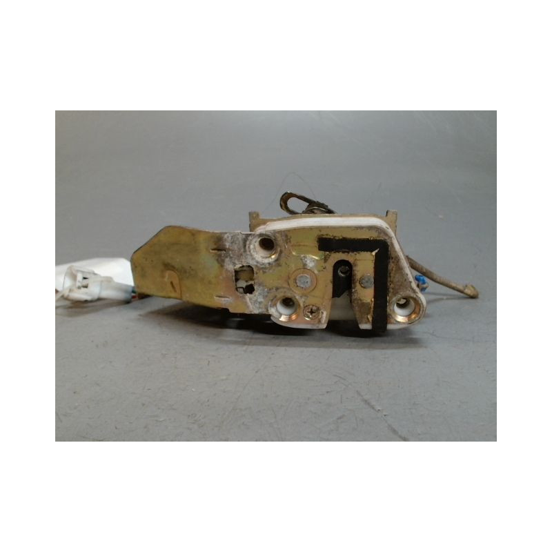 SYSTEME CONDAMNATION ARRIERE GAUCHE SUZUKI ALTO 5 PTES