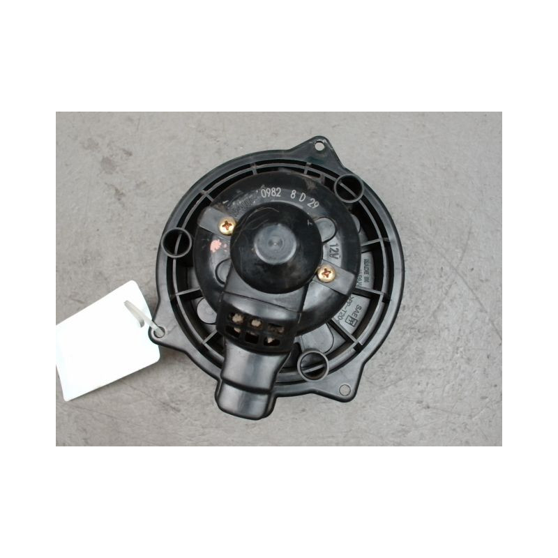 MOTEUR VENTILATEUR CHAUFFAGE SUZUKI ALTO 5 PTES