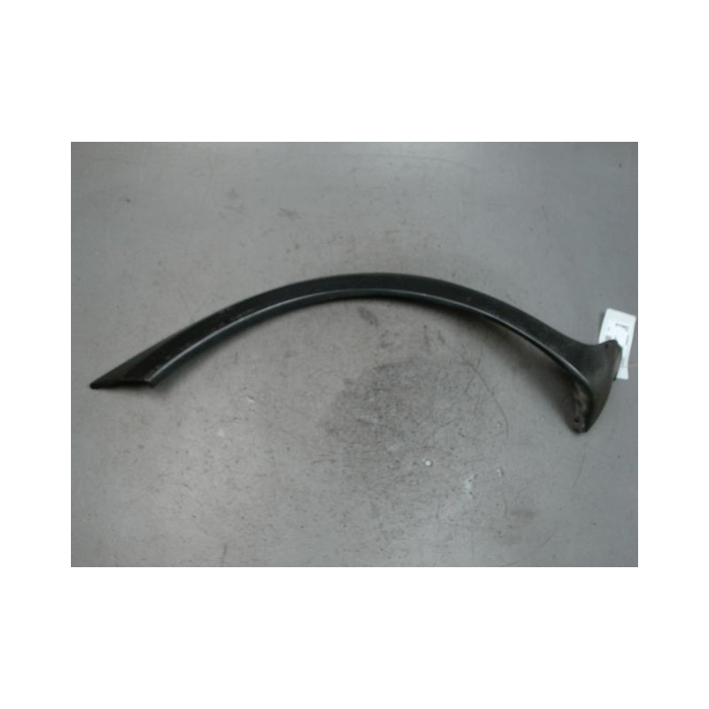 ELARGISSEUR AILE ARRIERE DROIT OPEL CORSA 2000-8.2003
