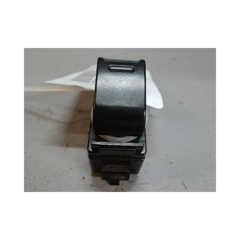COMMANDE LEVE-GLACE PORTE AVD TOYOTA PRIUS 2004-