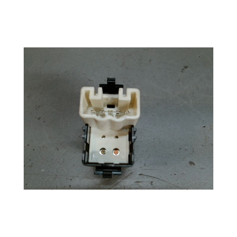 COMMANDE LEVE-GLACE PORTE ARG TOYOTA PRIUS 2004-