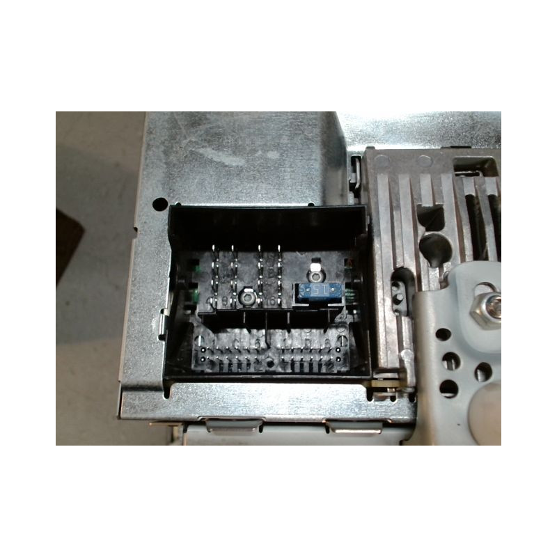 AUTORADIO FORD KUGA -2008