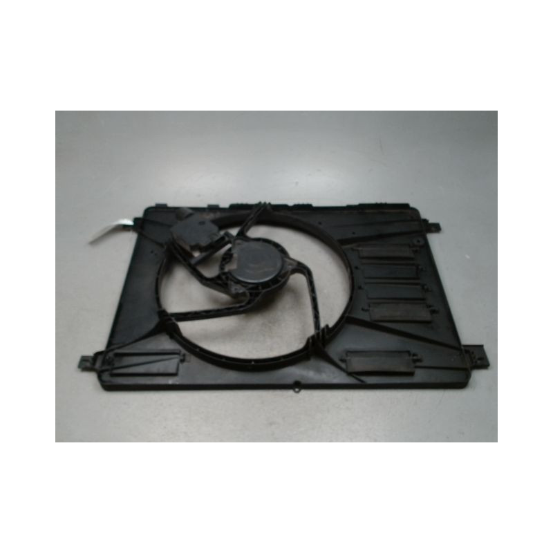 SUPPORT DE VENTILATEUR FORD KUGA -2008