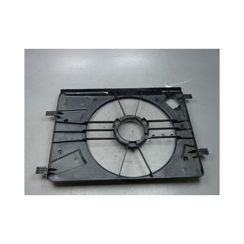 SUPPORT DE VENTILATEUR CHEVROLET CRUZE