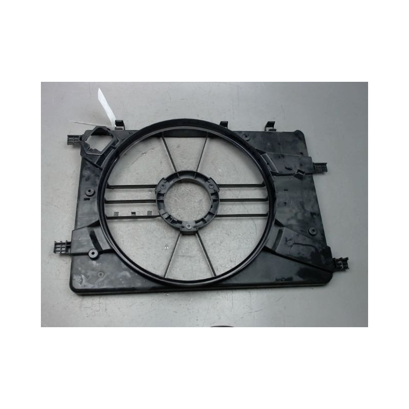 SUPPORT DE VENTILATEUR CHEVROLET CRUZE