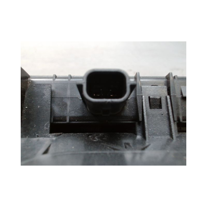 FEUX STOP SUPPLEMENTAIRE DACIA DUSTER